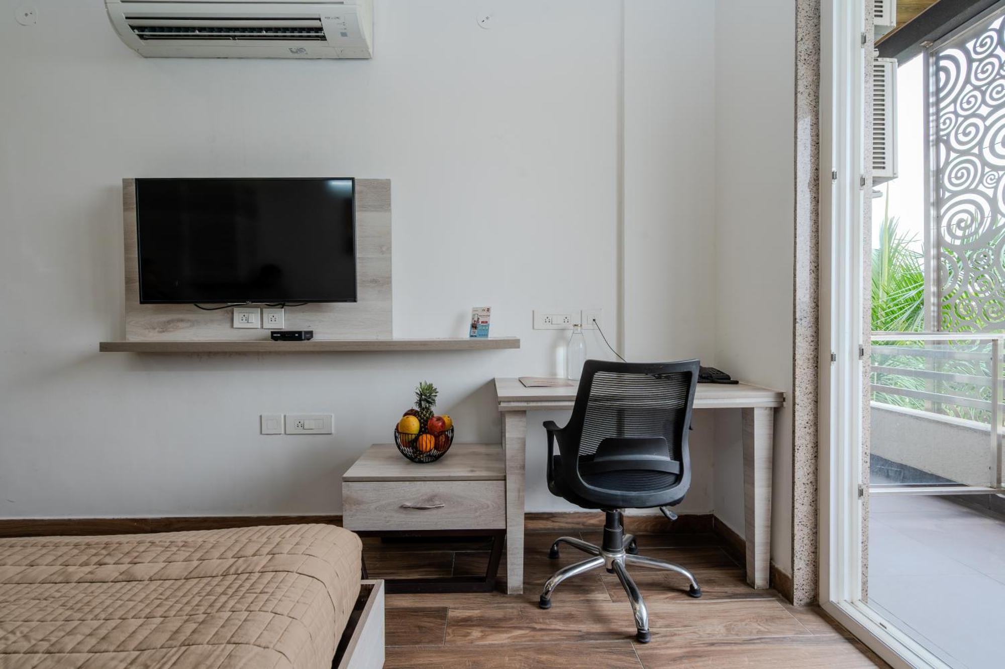 Stay Studio Hotel & Residences Gurgaon Dış mekan fotoğraf