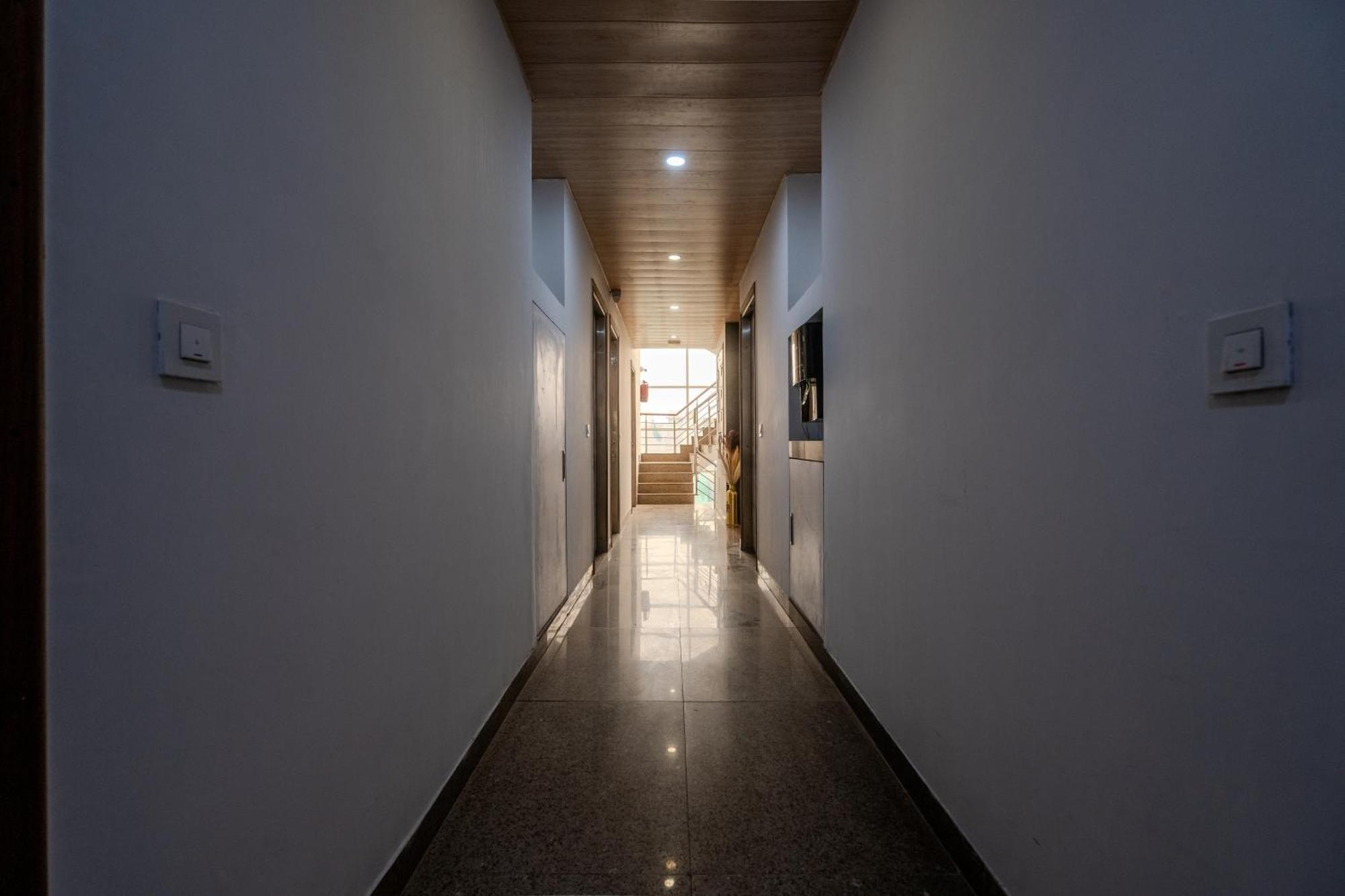 Stay Studio Hotel & Residences Gurgaon Dış mekan fotoğraf